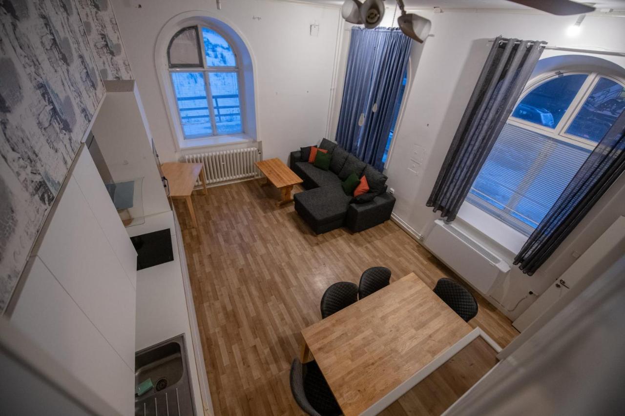Abisko Guesthouse & Activities Exterior photo